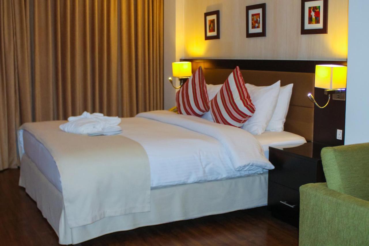 Oryx Hotel Akaba Eksteriør bilde A bedroom at the hotel